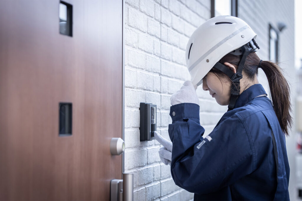 悪徳業者の訪問営業イメージ